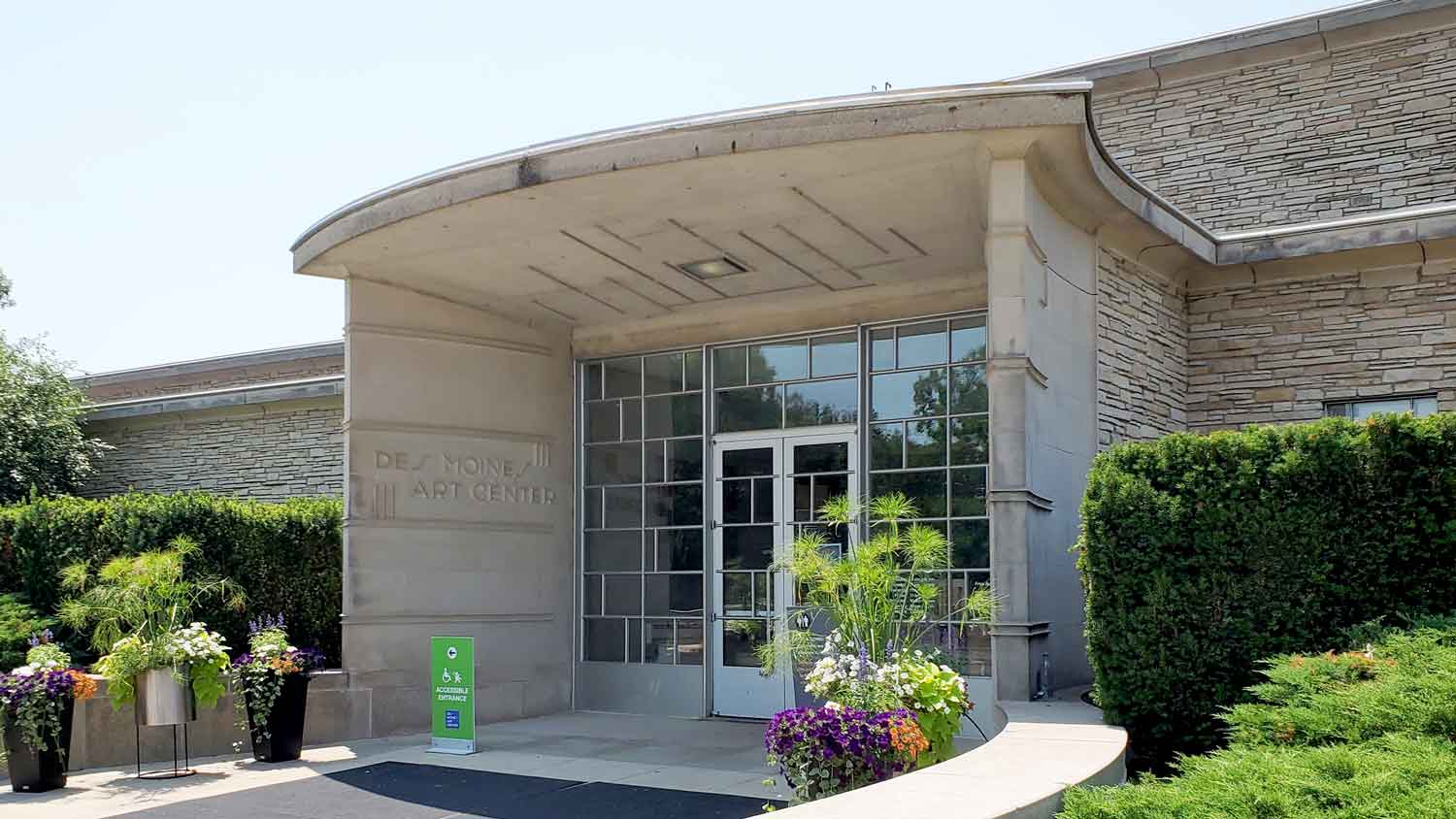 Original building and main entrance to the Des Moines Art Center, designed by Eliel Saarinen.