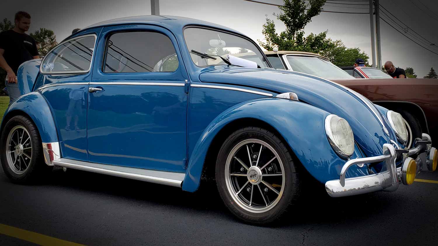 VW Beetle at Motor Werks Cars & Coffee 2021.
