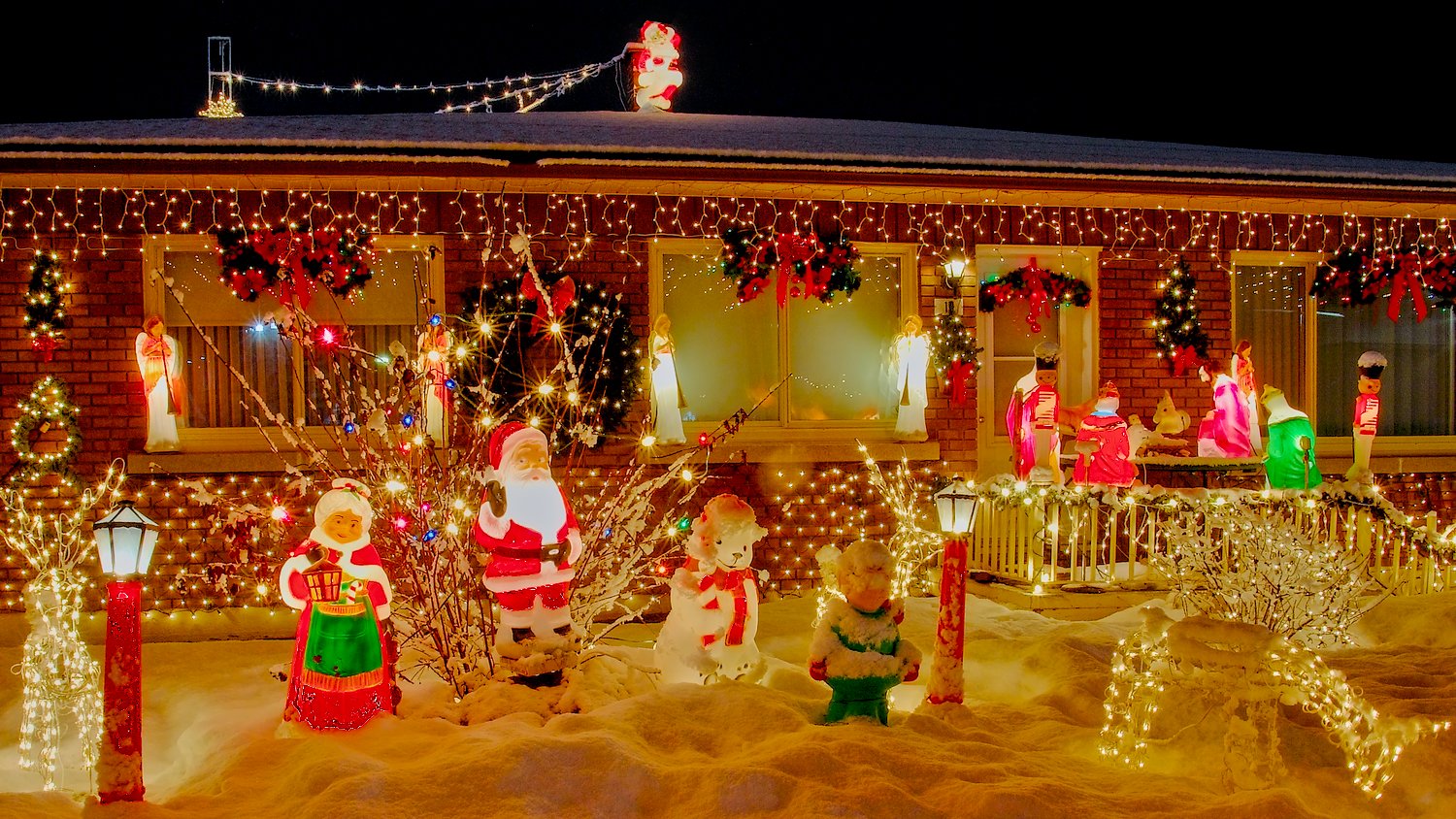 2021 Christmas Light Displays In McHenry County • Guides In McHenry