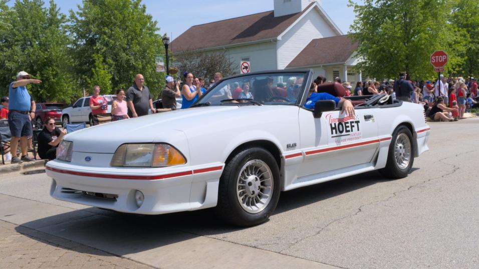 Over 100 Photos Huntley Memorial Day Parade & Ceremony • Out & About