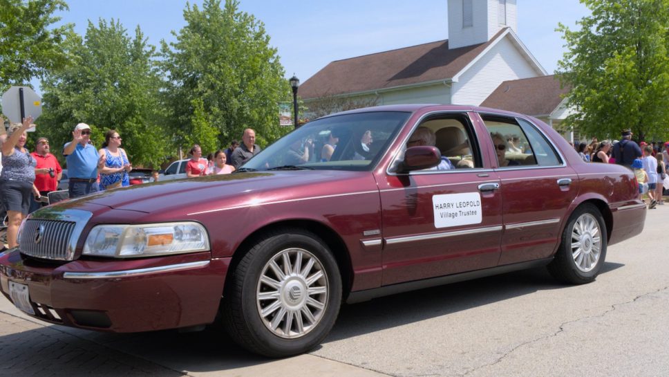 Over 100 Photos Huntley Memorial Day Parade & Ceremony • Out & About