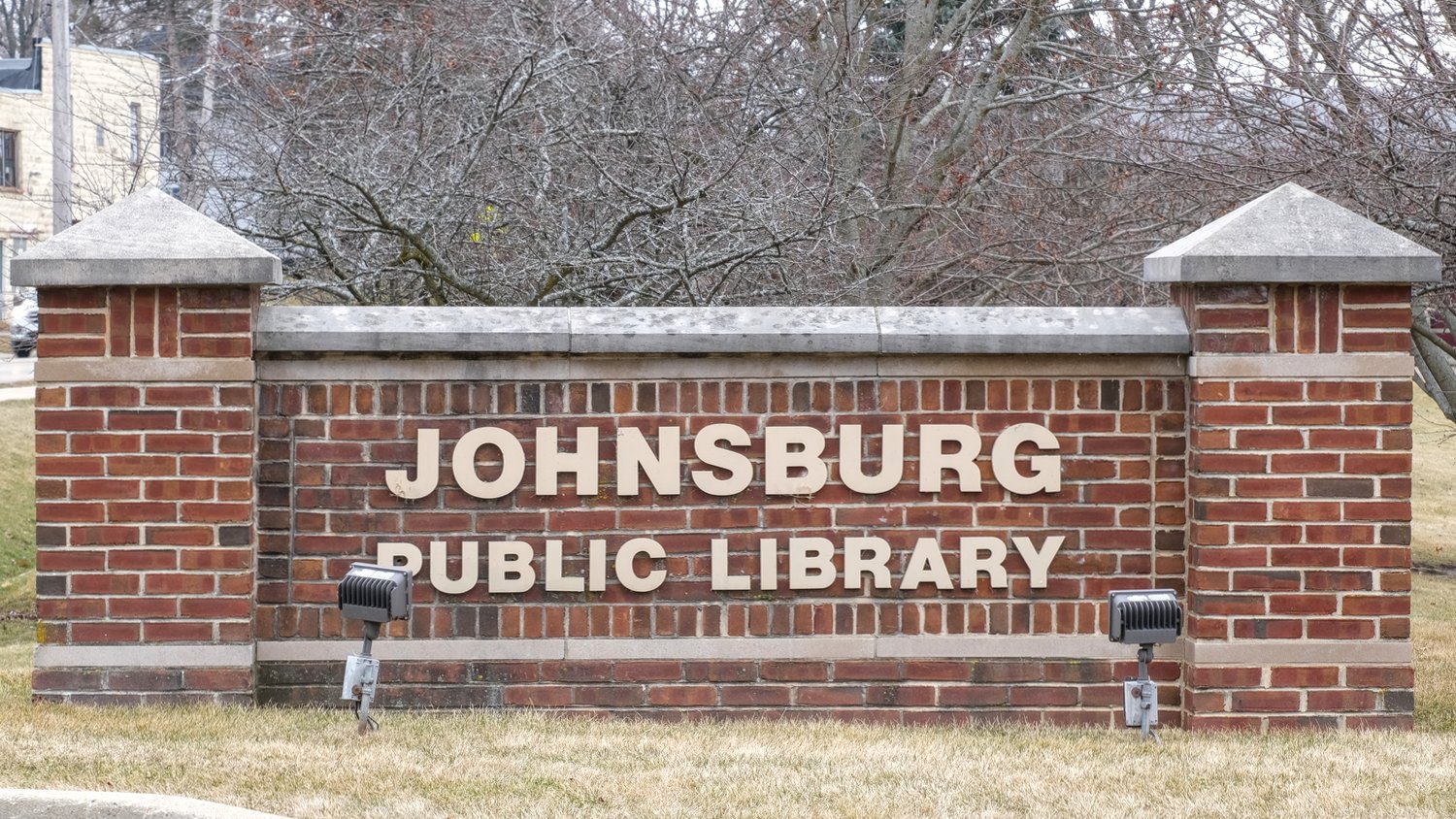 Johnsburg Public Library sign.