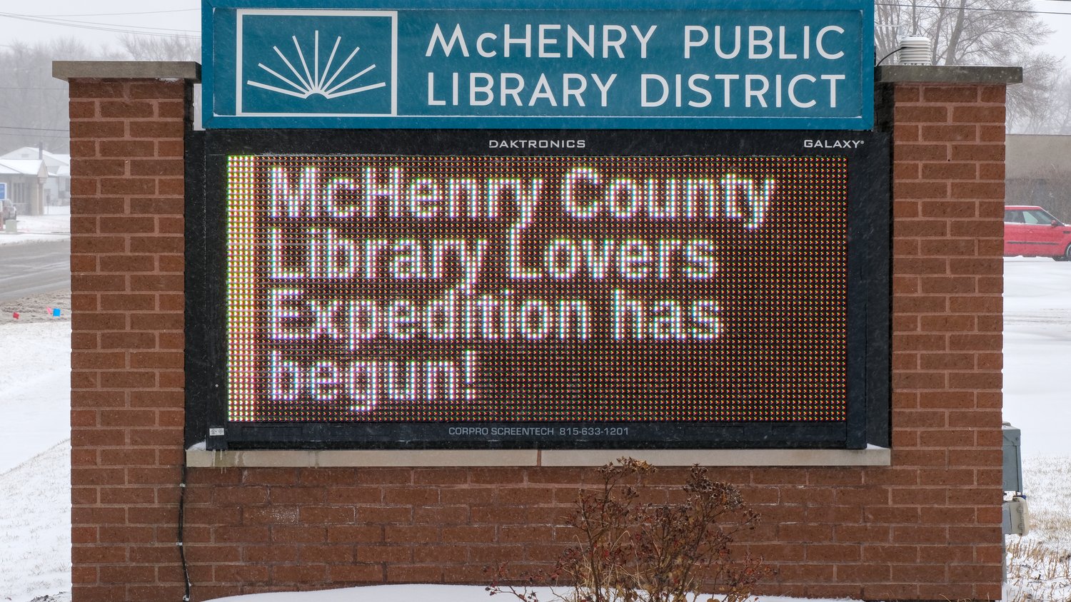McHenry Public Library District sign.